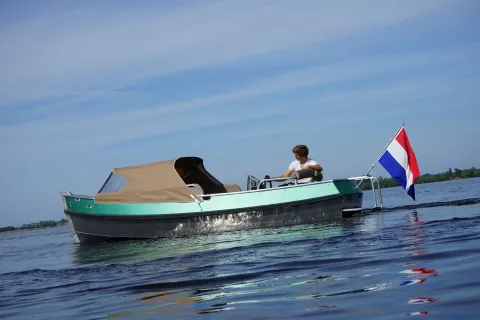 Van Vossen E-Sloep 550